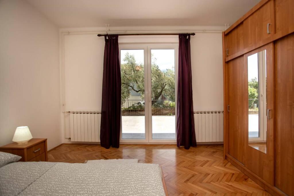 Herak - Smoljan Apartamento *